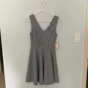grey dress
